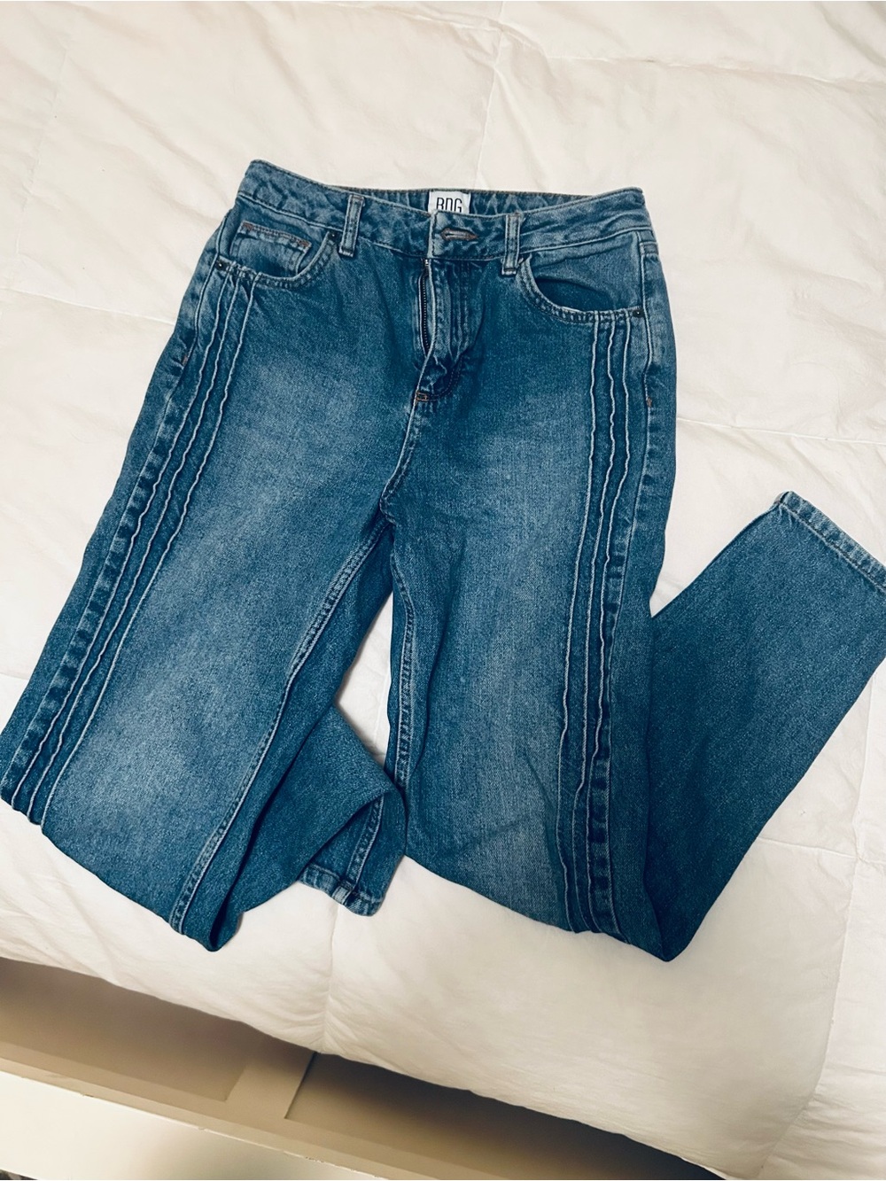 Classic Women’s Dark Blue Denim Jeans